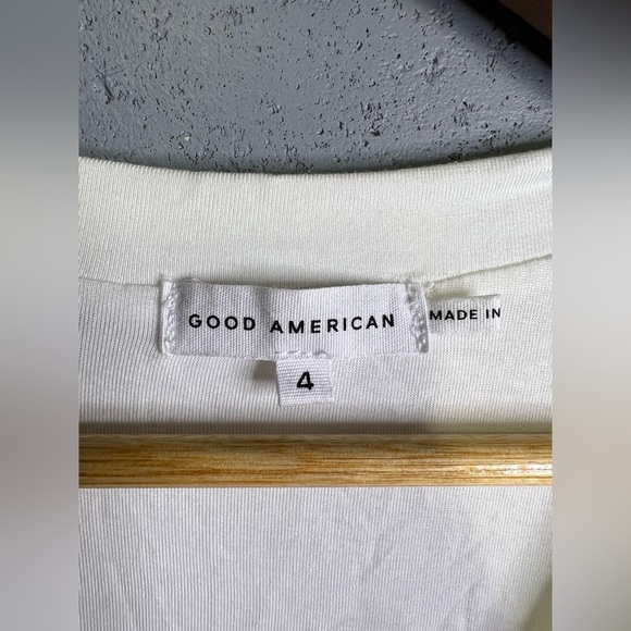 GOOD AMERICAN Deep V Henley Bodysuit in Offwhite.  Size 4/XL - Picture 6 of 9